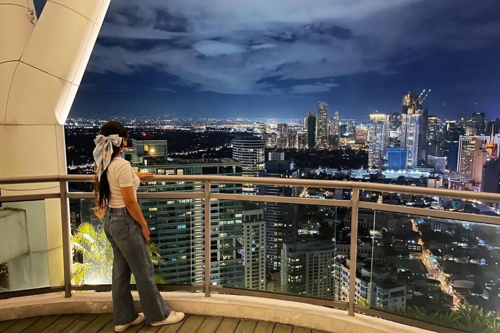 The Serene Escape Rockwell Makati City View 1Br Lägenhet Manila Exteriör bild